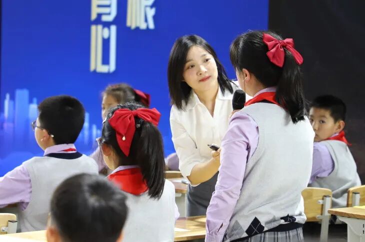 聚力五力领航  灼烁德育生长新样态——2024年绵阳高新区学校德育现场交流活动