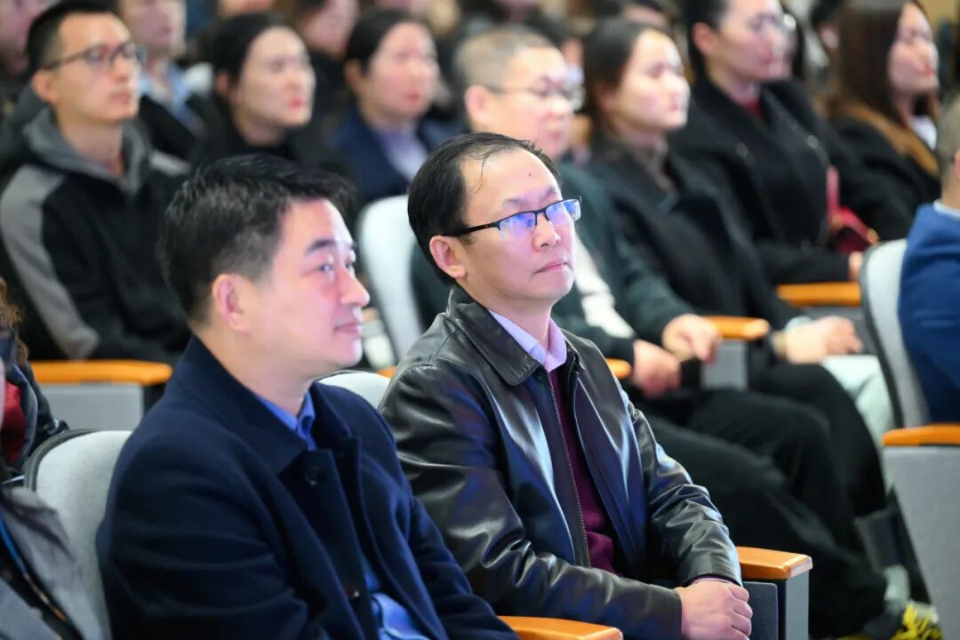 【科聚新质，共创未来】 ——高新区（科技城直管区）中小学科学教育创新中心在火炬一小成立启动