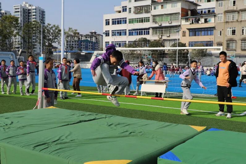 增强体质  强国有我丨火炬一小第十二届体育节圆满落幕
