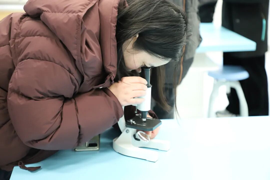 推动实验创新   “微观” 展望未来 —— 高新区科学教育创新中心开展科学教师培训活动
