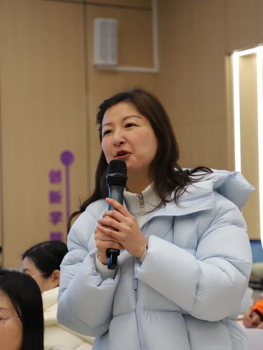 赋能,共进,共未来 ——火炬一小2024秋期末教师培训活动