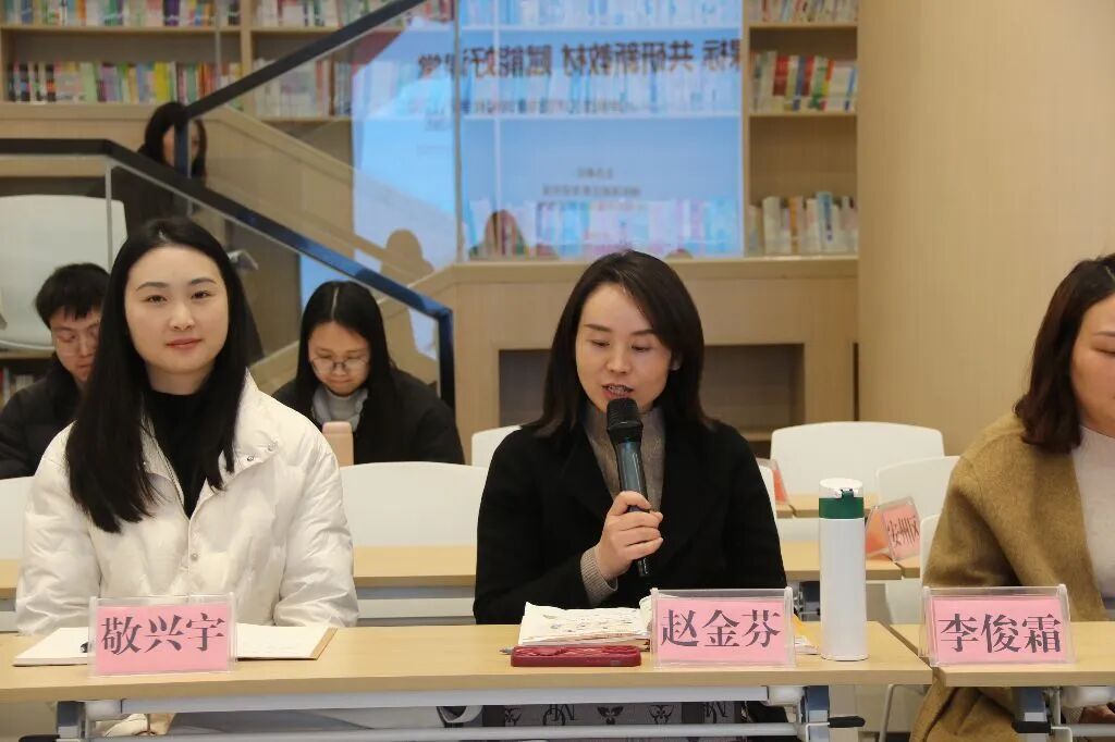 “立足新课标 共研新教材 赋能好课堂” 火炬一小承办绵阳高新区小学英语三年级同课异构教学研讨活动