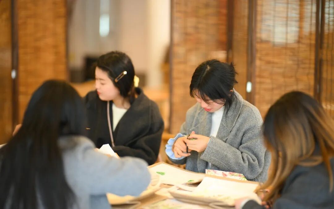 春绽芳华 班花拾光——火炬一小第十三届班主任节记录