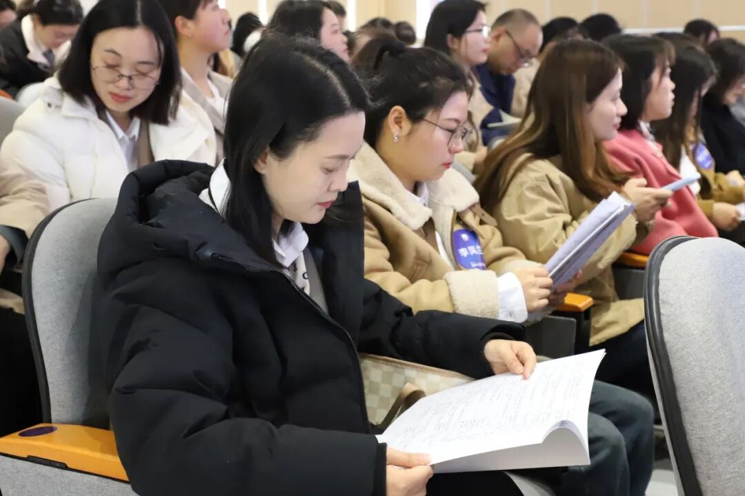 聚势·启新·致远:绵阳市蒲晓茹名校长·罗茜名师工作室正式启动