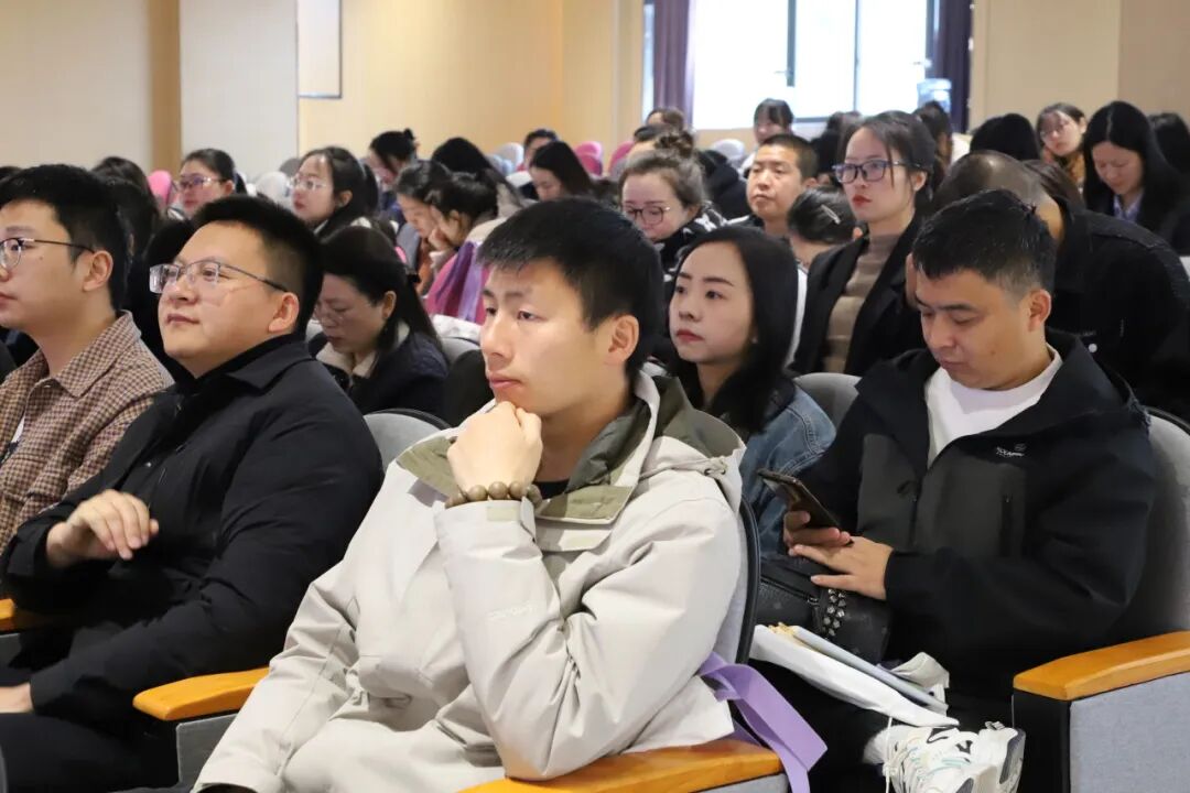 聚势·启新·致远:绵阳市蒲晓茹名校长·罗茜名师工作室正式启动