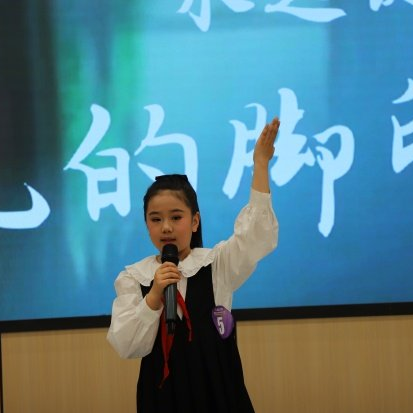 【火一榜样】又是特等奖!火一娃糖纸布鞋米粉玩出顶流