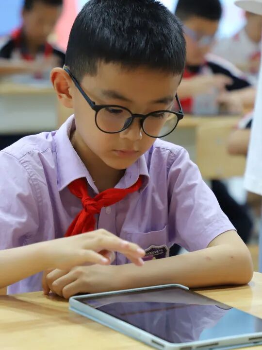 “数”智对决 思维领航 ——高新区2025数学思维运动会决赛圆满落幕