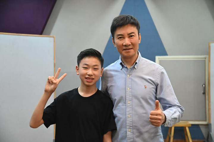 【火一榜样】从校园到国家舞台,火一学子与著名歌手江涛唱响北京