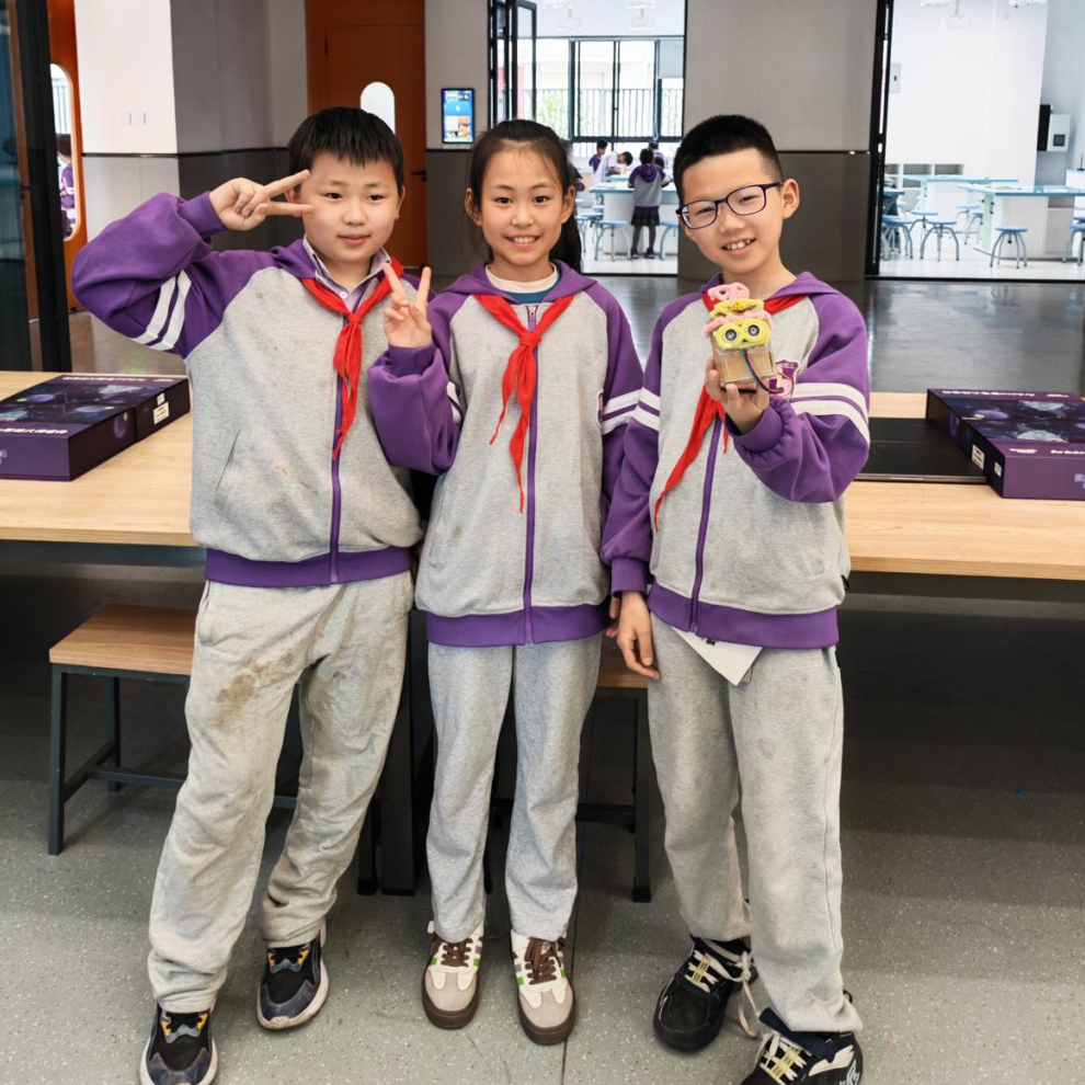 火一捷报｜沸腾！火一学子首次参加全国智能创新挑战赛斩获银、铜双奖！