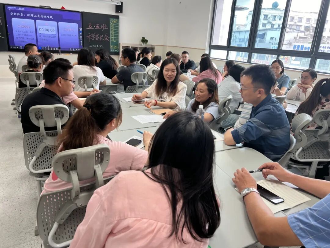 燃爆!火炬一小这样纪念抗战胜利80周年,四天"开学大戏"让孩子们热泪盈眶!——铭记历史、缅怀先烈、珍爱和平、共创未来