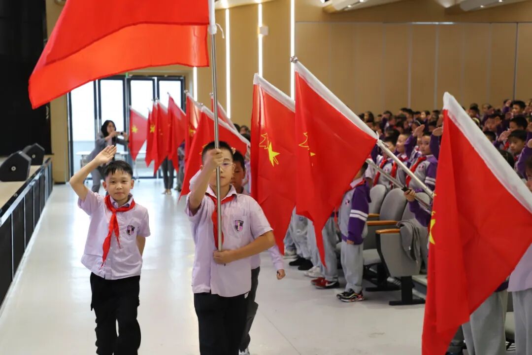 【强国复兴有我 争当新时代好少年】火一少年这样过建队日!仪式感拉满!