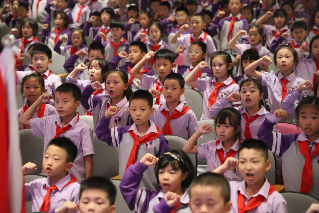 【强国复兴有我 争当新时代好少年】火一少年这样过建队日!仪式感拉满!