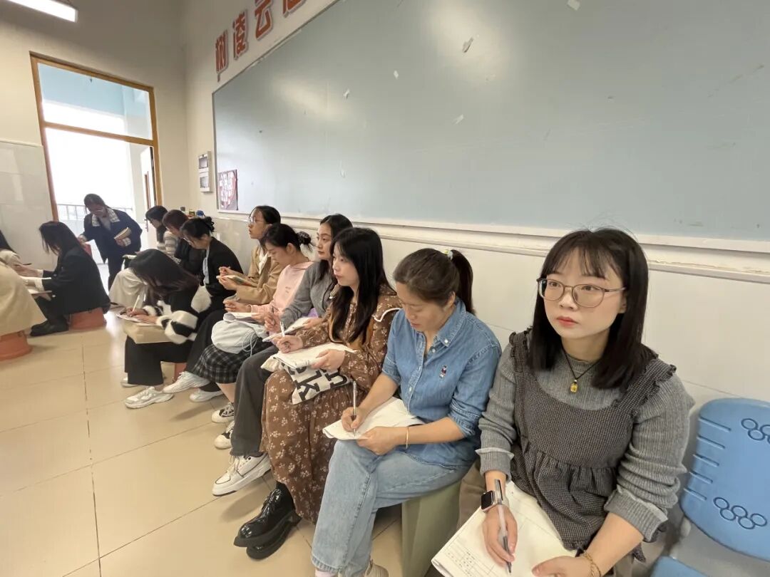 【火一月刊】十月耕耘，星光满载 在光影交织中，珍藏教育的每一瞬微光