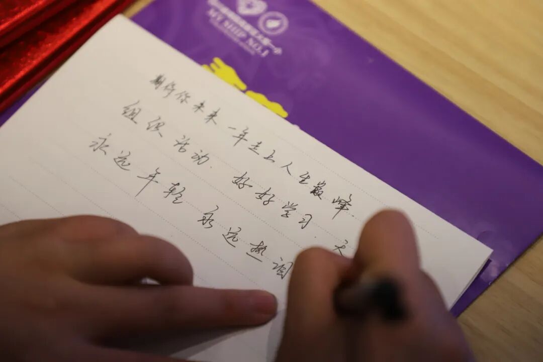 【火一月刊】十月耕耘，星光满载 在光影交织中，珍藏教育的每一瞬微光