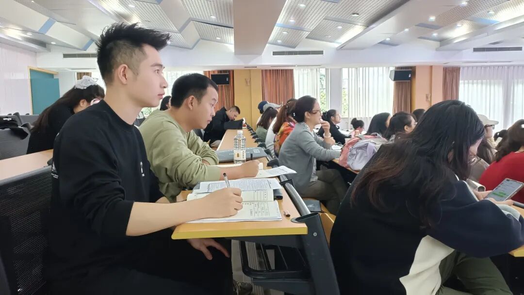 【火一月刊】十月耕耘，星光满载 在光影交织中，珍藏教育的每一瞬微光