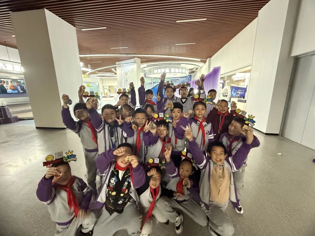 高新区科创开放周!火炬一小 “未来・科立方” 聚 10 校 400 娃 激活区域科教资源