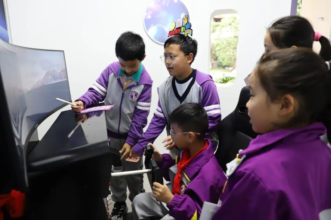 高新区科创开放周!火炬一小 “未来・科立方” 聚 10 校 400 娃 激活区域科教资源