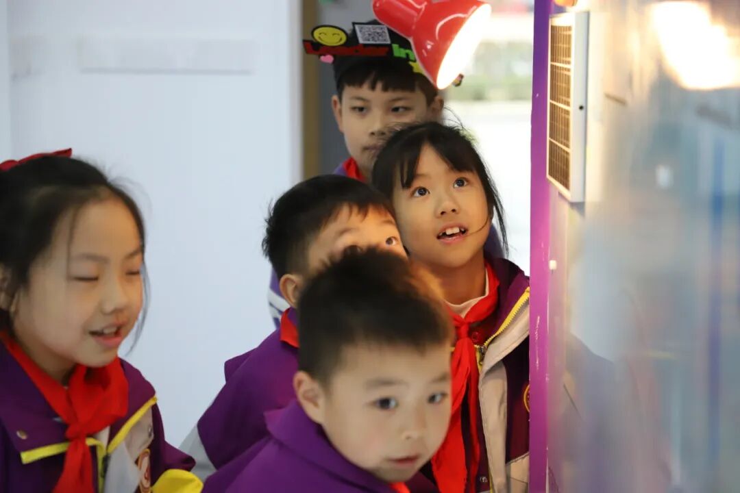 高新区科创开放周!火炬一小 “未来・科立方” 聚 10 校 400 娃 激活区域科教资源