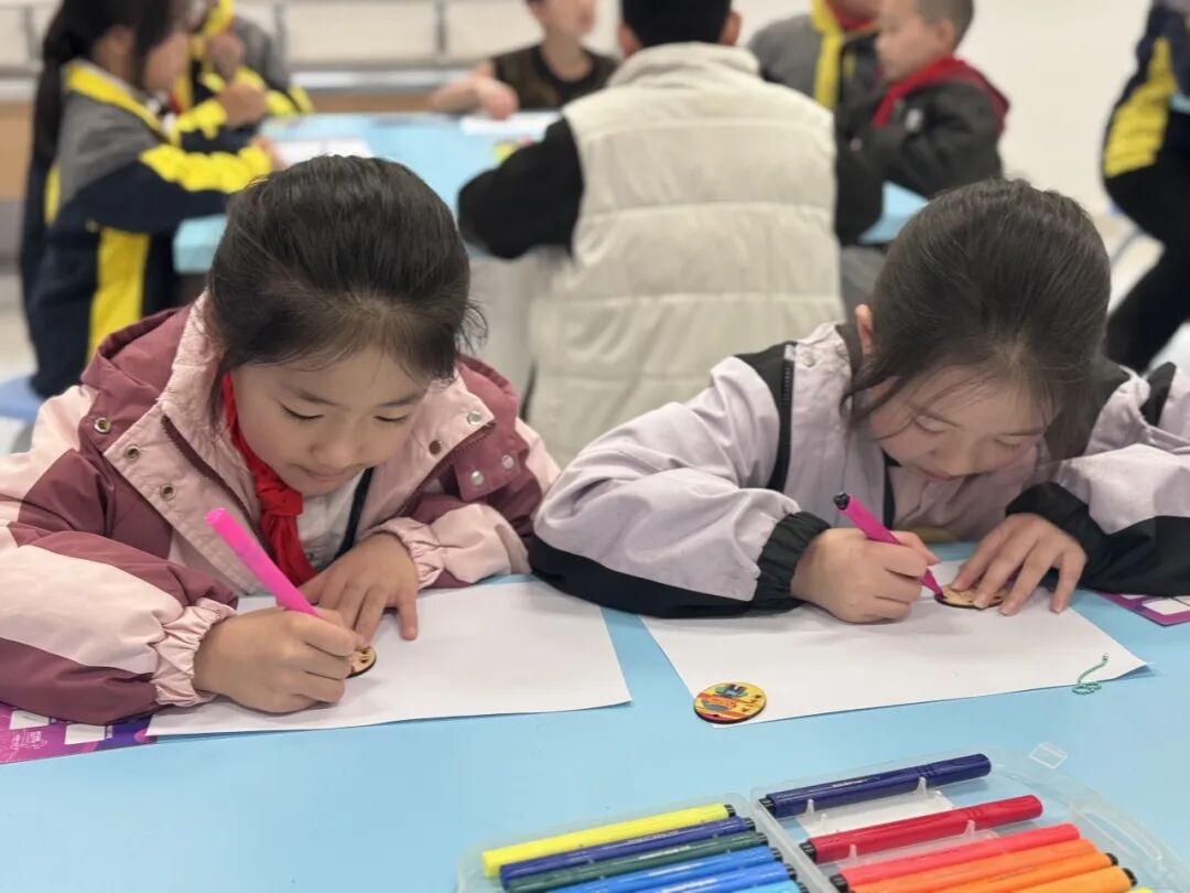 高新区科创开放周!火炬一小 “未来・科立方” 聚 10 校 400 娃 激活区域科教资源