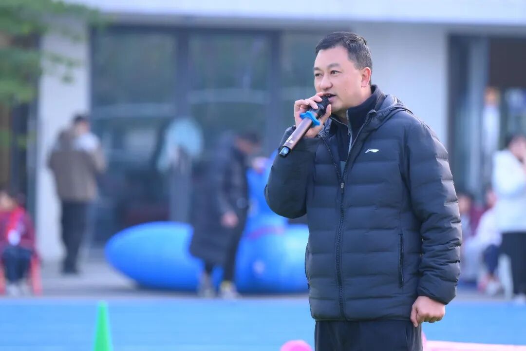 【火一月刊】激情点燃冬日,奋斗闪耀杏坛——火炬一小十一月荣光熠熠:以运动之名,铸教育之魂