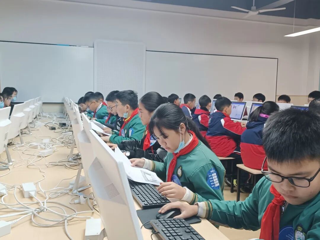 【五力领航】科创赋能成长 素养点亮未来 ——绵阳科技城新区首届中小学信息素养创新实践活动圆满落幕