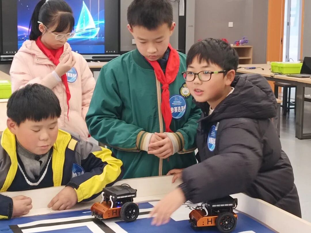 【五力领航】科创赋能成长 素养点亮未来 ——绵阳科技城新区首届中小学信息素养创新实践活动圆满落幕