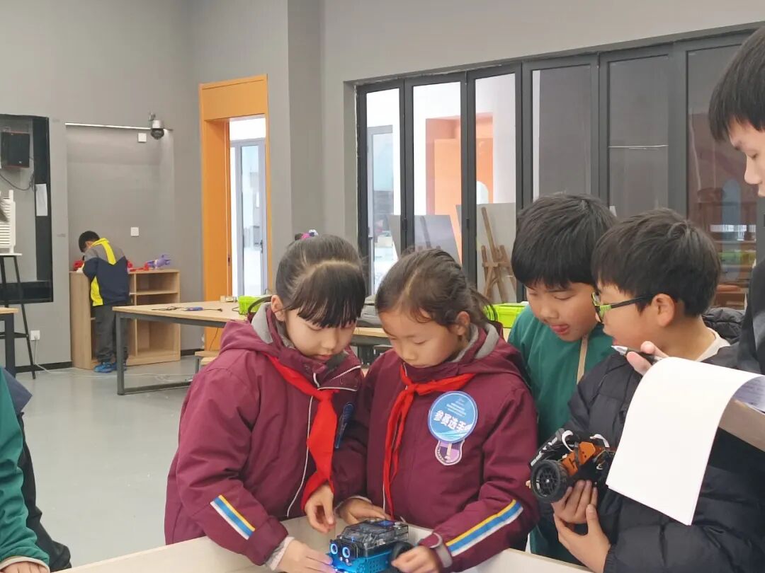 【五力领航】科创赋能成长 素养点亮未来 ——绵阳科技城新区首届中小学信息素养创新实践活动圆满落幕