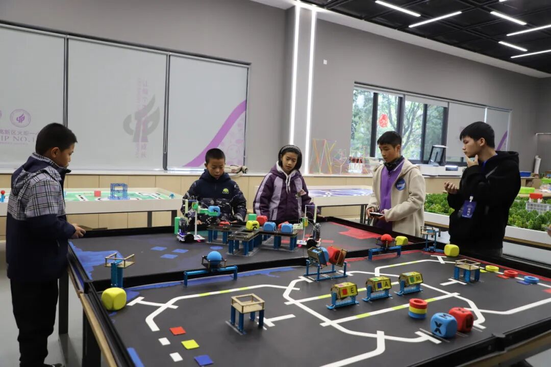 【五力领航】科创赋能成长 素养点亮未来 ——绵阳科技城新区首届中小学信息素养创新实践活动圆满落幕