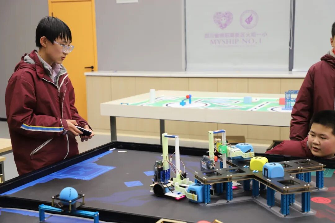 【五力领航】科创赋能成长 素养点亮未来 ——绵阳科技城新区首届中小学信息素养创新实践活动圆满落幕