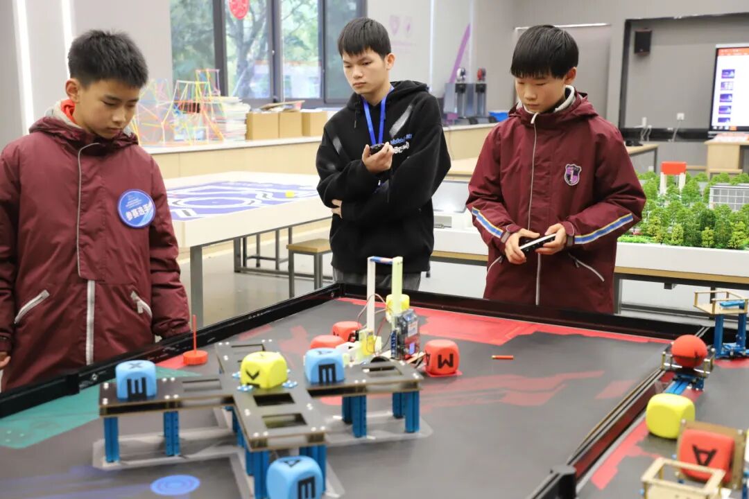 【五力领航】科创赋能成长 素养点亮未来 ——绵阳科技城新区首届中小学信息素养创新实践活动圆满落幕