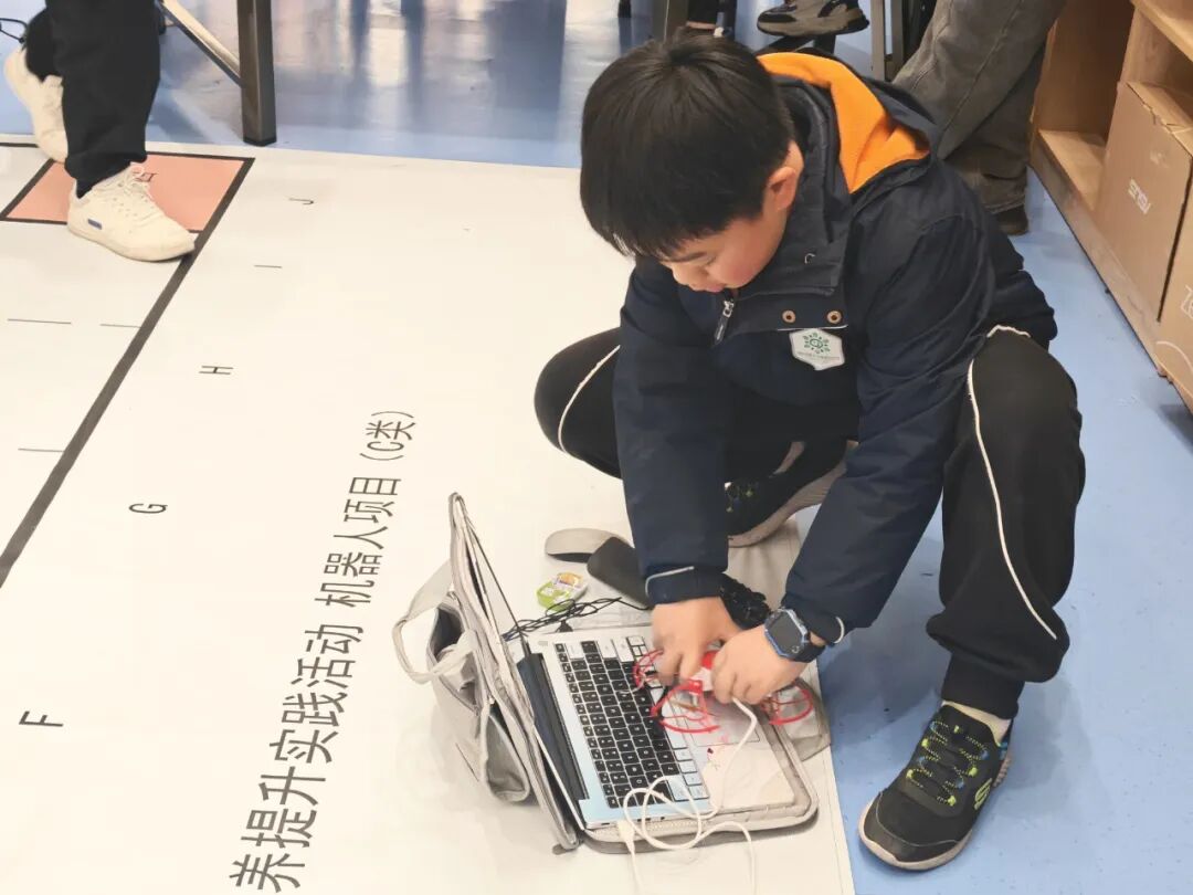 【五力领航】科创赋能成长 素养点亮未来 ——绵阳科技城新区首届中小学信息素养创新实践活动圆满落幕