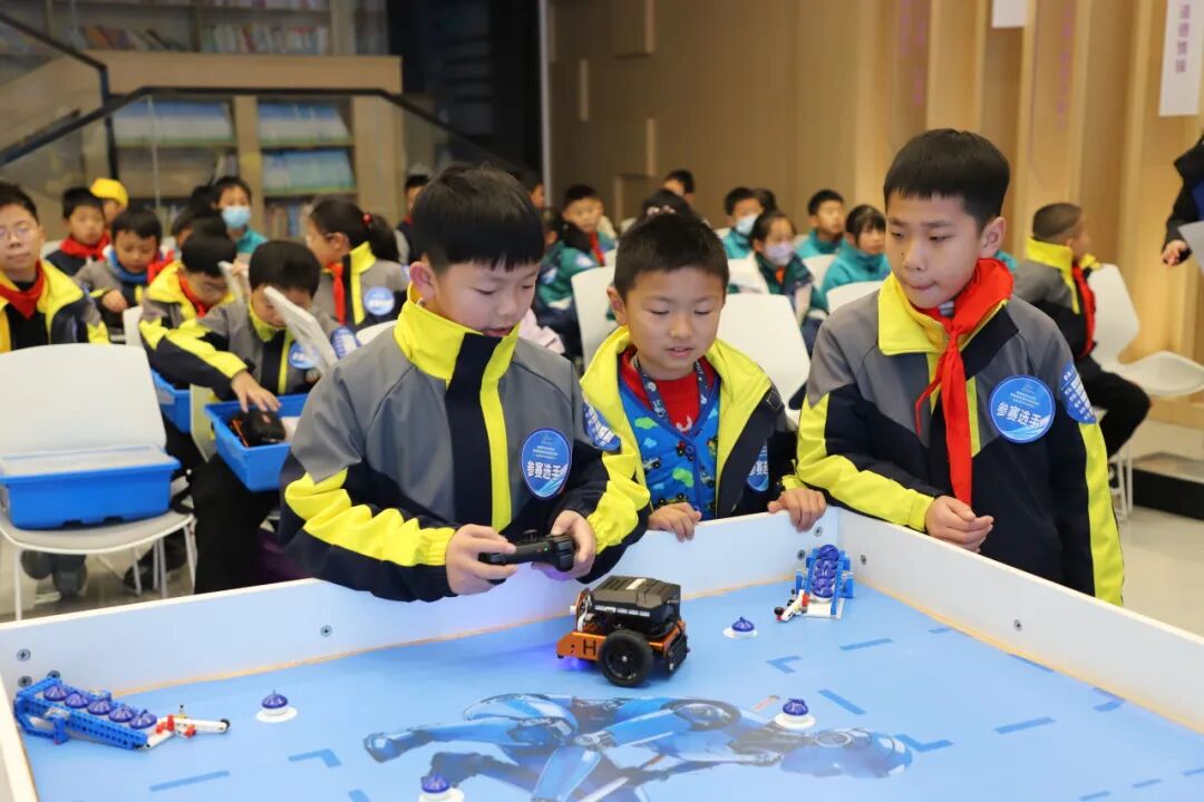 【五力领航】科创赋能成长 素养点亮未来 ——绵阳科技城新区首届中小学信息素养创新实践活动圆满落幕