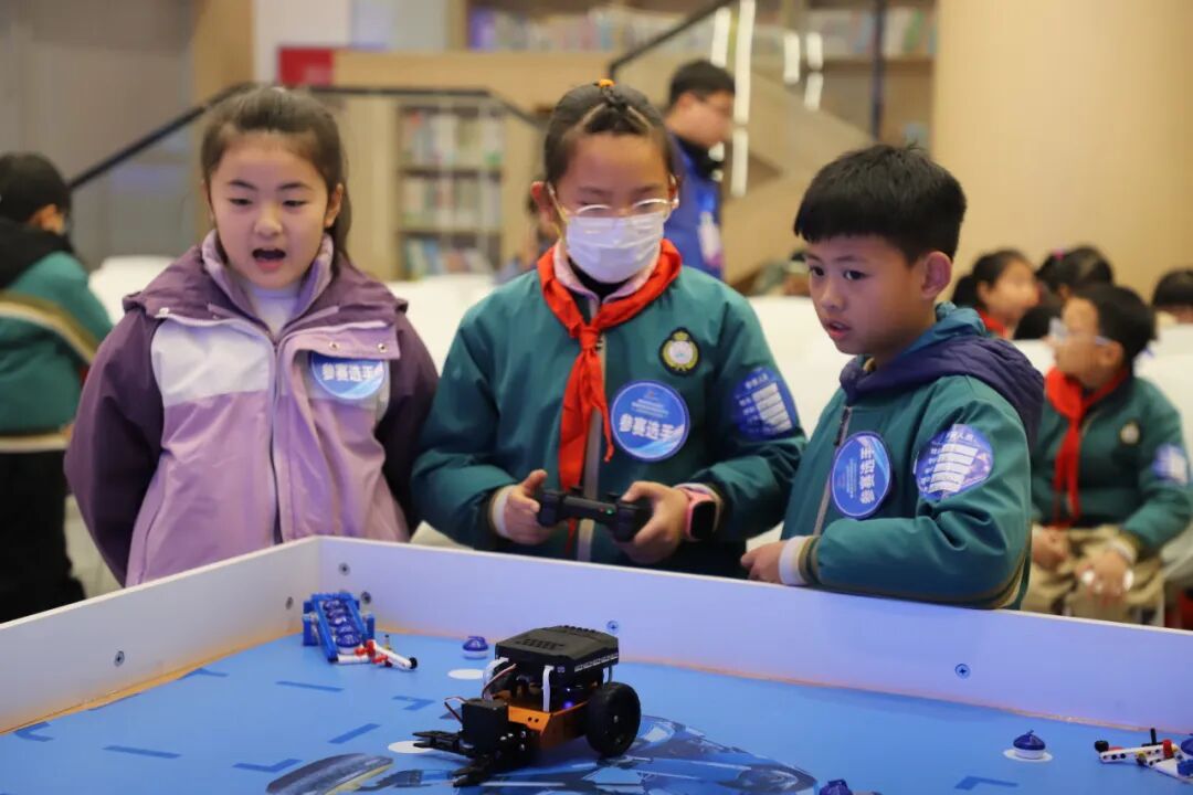 【五力领航】科创赋能成长 素养点亮未来 ——绵阳科技城新区首届中小学信息素养创新实践活动圆满落幕