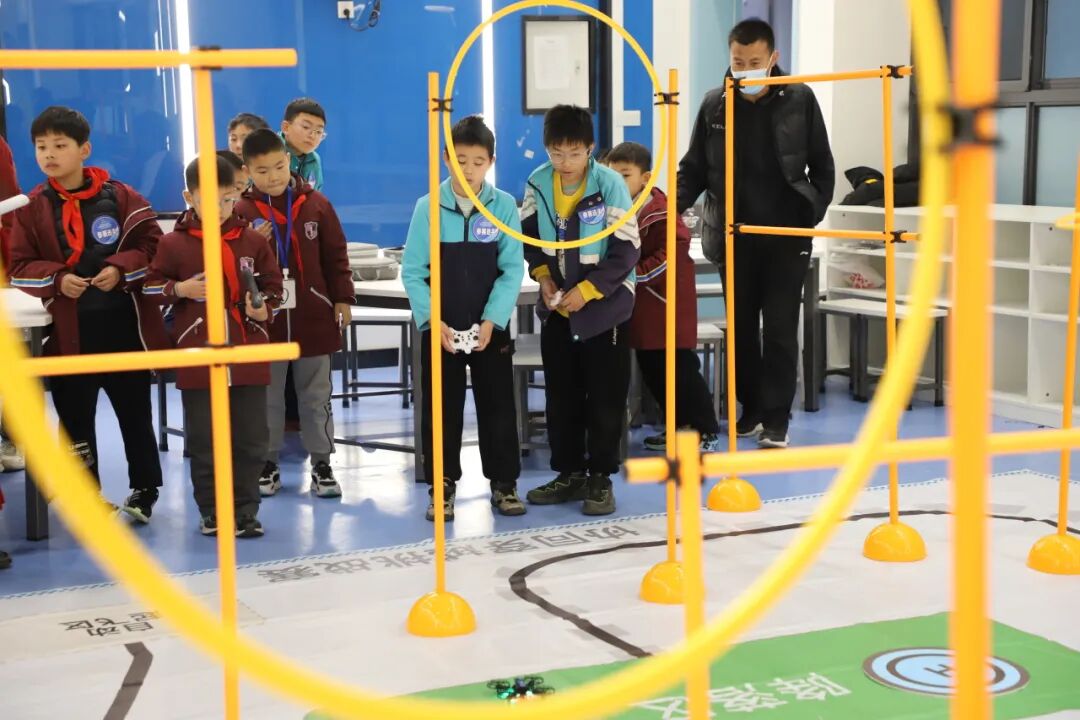 【五力领航】科创赋能成长 素养点亮未来 ——绵阳科技城新区首届中小学信息素养创新实践活动圆满落幕