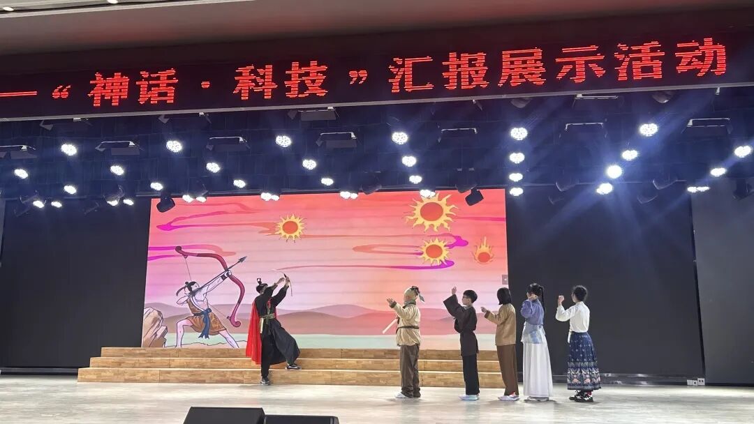 【火一月刊】珍藏岁末的星光|火炬一小十二月教育叙事 ——在冬天的故事里,看见教育悄然绽放的春天