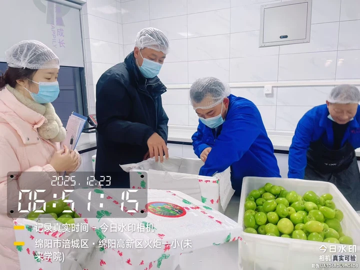 【火一月刊】珍藏岁末的星光|火炬一小十二月教育叙事 ——在冬天的故事里,看见教育悄然绽放的春天
