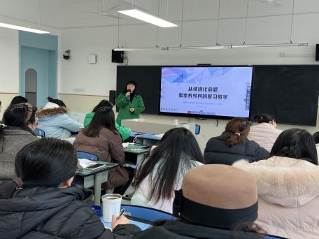 【火一学科组】文研突围,揽誉焕新再启程!-----火炬一小语文教研组2025秋荣光赋
