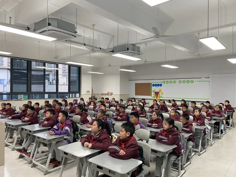 【火一开学季】以“骐骥”之志 燃AI之光——做未来科技的“快乐小马”