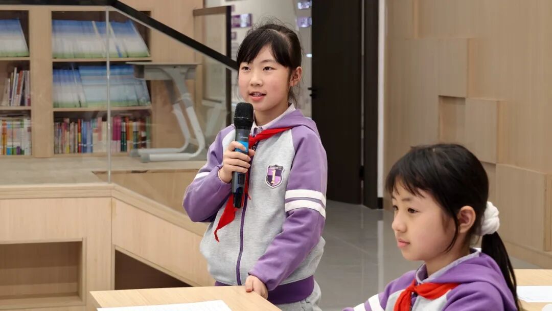 【未来小镇】|专属“议事厅”里,学生说了算!——学生当场“挑刺”,校方现场“接单”
