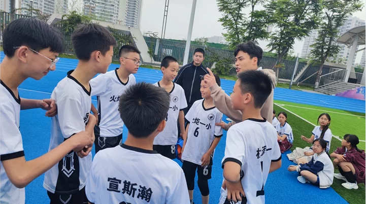 【火一月刊】四月书香漫,深耕行致远 —— 四月,火炬一小续写一卷成长篇