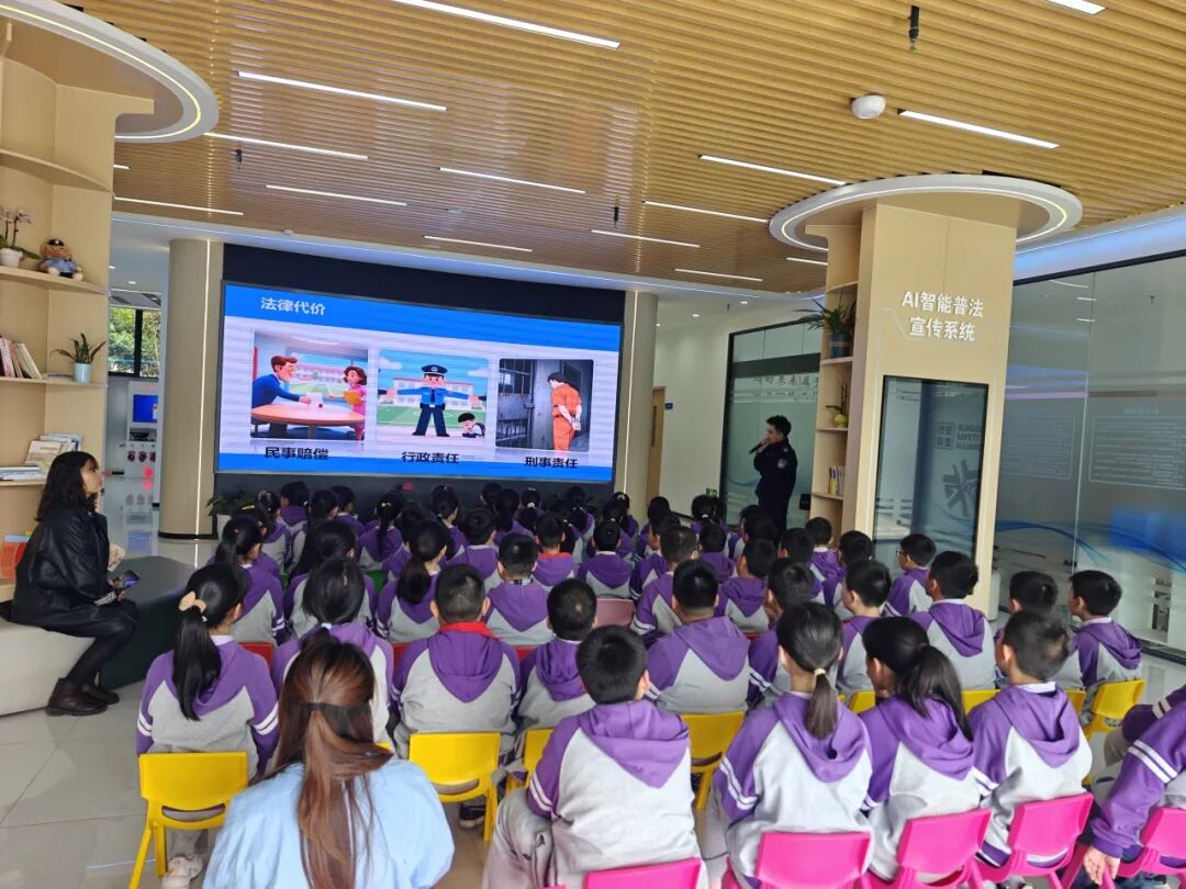 【火一月刊】四月书香漫,深耕行致远 —— 四月,火炬一小续写一卷成长篇