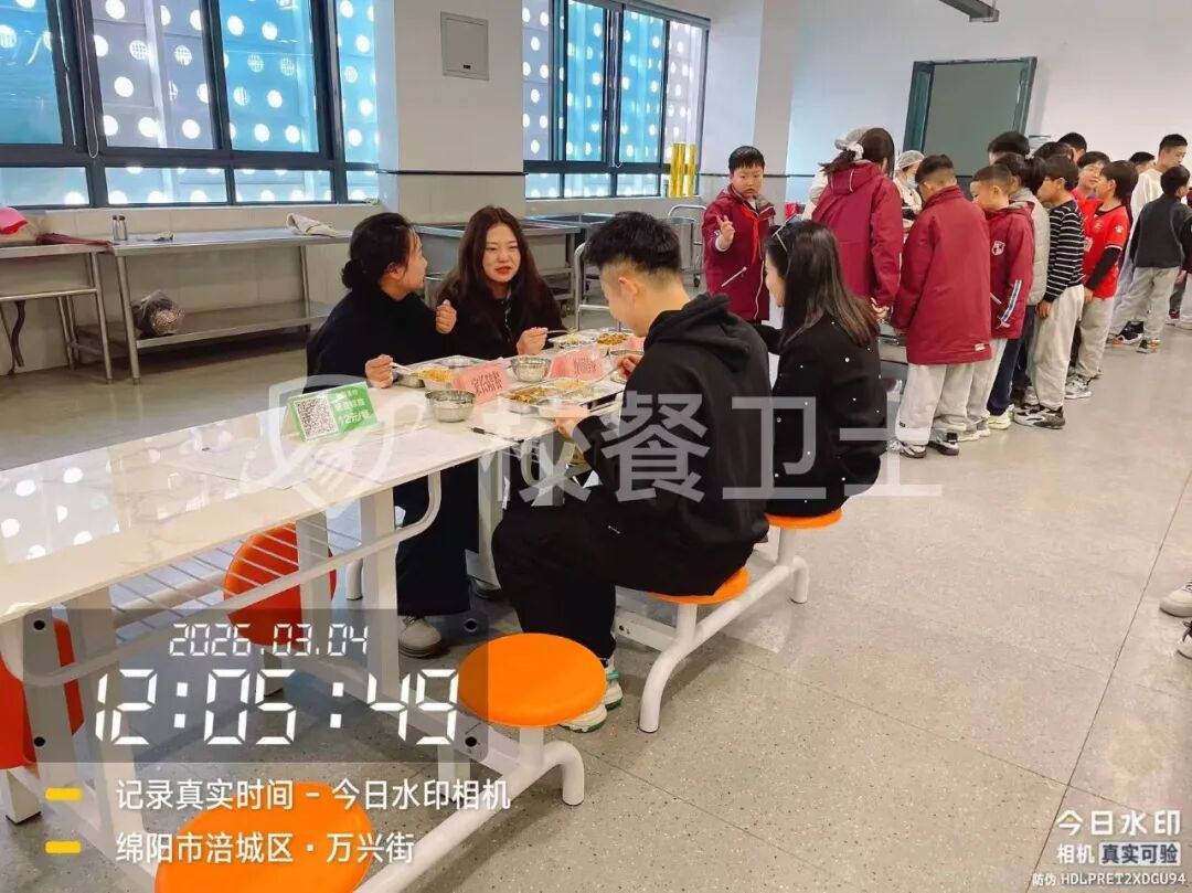 【火一月刊】春光作序,教育为诗 ——三月,火炬一小寄出一封春日来信
