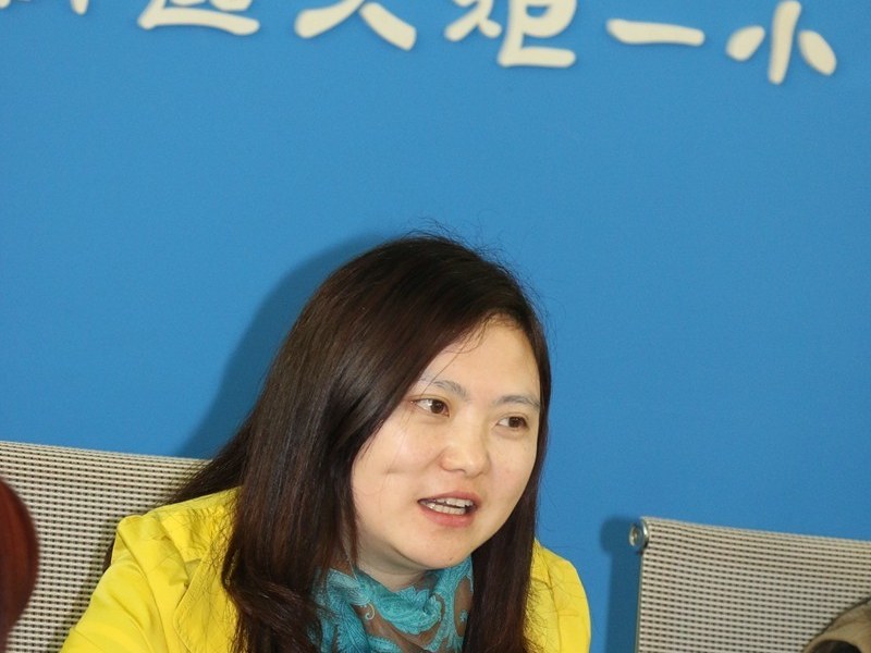 【火炬一小】我校隆重召开新学期第一次校级家委会工作会