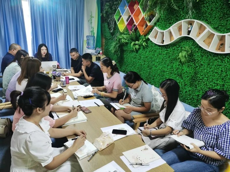 火一开学季丨凝心聚力  向高品质学校前进丨2021年秋教师分层系列培训