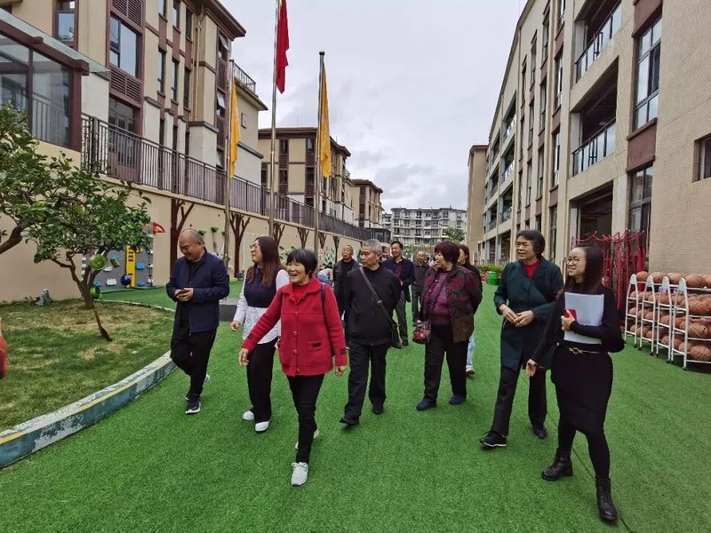 【火一动态】不忘教育初心，赓续敬老之情|火炬一小2021年重阳节活动